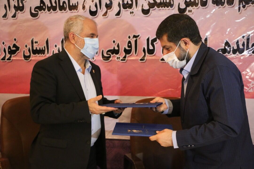 امضای تفاهم‌نامه ساخت ۱۰ هزار واحد مسکونی برای ایثارگران خوزستان