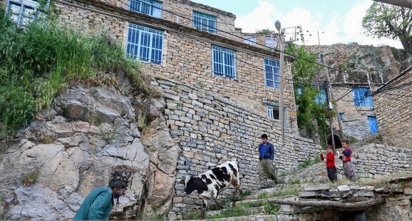 بازگشت ۴۰۰ روستایی به روستاهای اسدآباد