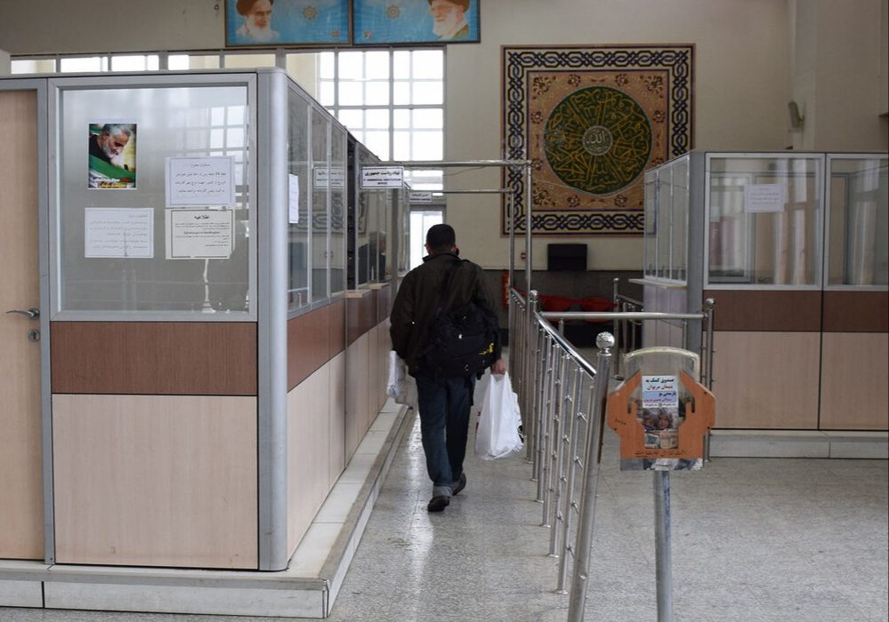 ممنوعیت تردد مسافر از مرز باشماق مریوان لغو شد
