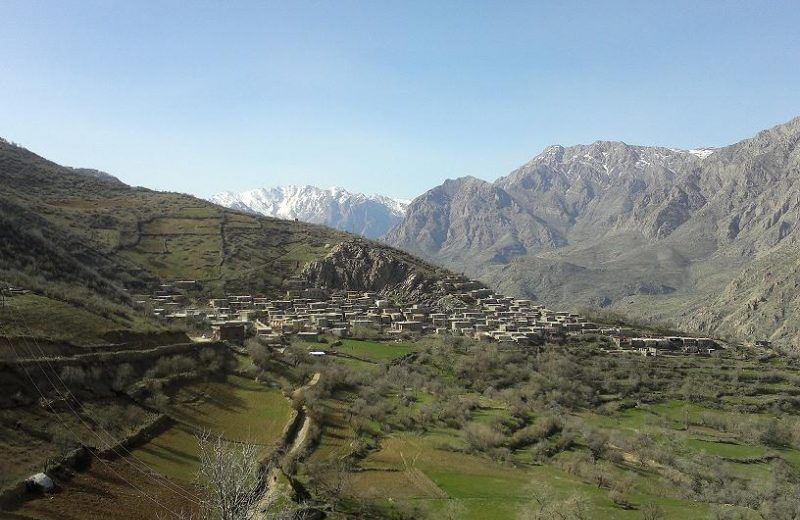 محرومیت روستای “نوین” سروآباد از اینترنت پرسرعت/دانش آموزان چشم انتظار وعده های مسئولان