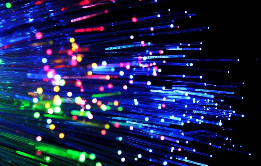 پیشرفت ۹۲ درصدی اجرای شبکه فیبر نوری در سطح روستاهای استان ایلام