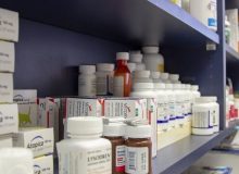 ۲۷۵قلم داروی غیر مجاز از داروخانه های دامپزشکی شهرستان ایلام ضبط شد
