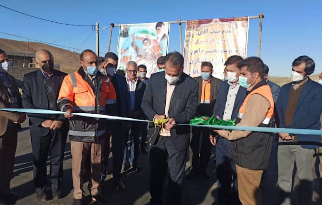 کلنگ زنی و افتتاح ۱۲ پروژه در شهرستان آبدانان