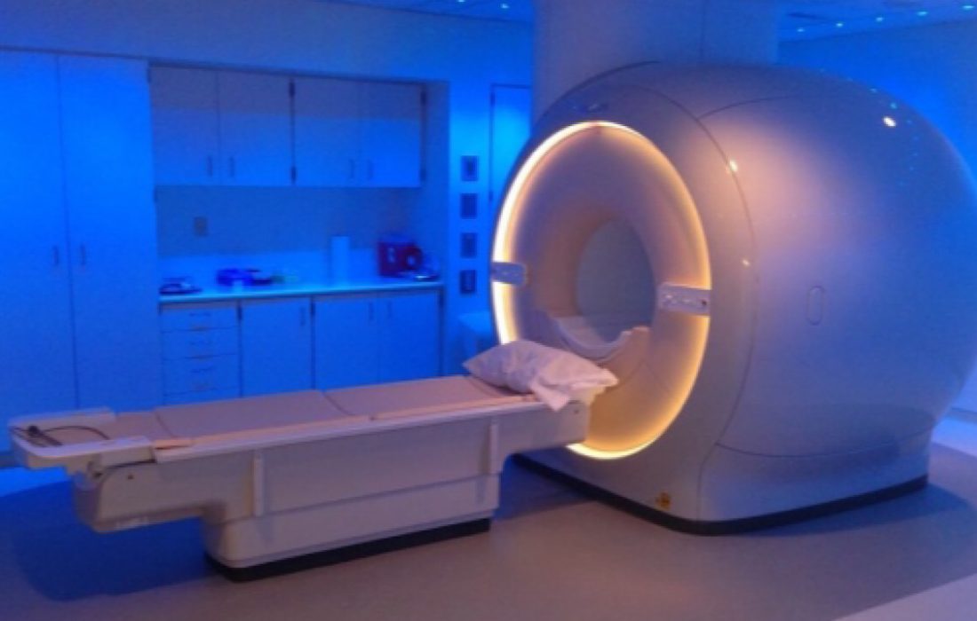 قراداد اختصاص یک دستگاه MRI به بیمارستان رسول اکرم (ص) آبدانان امضا شد