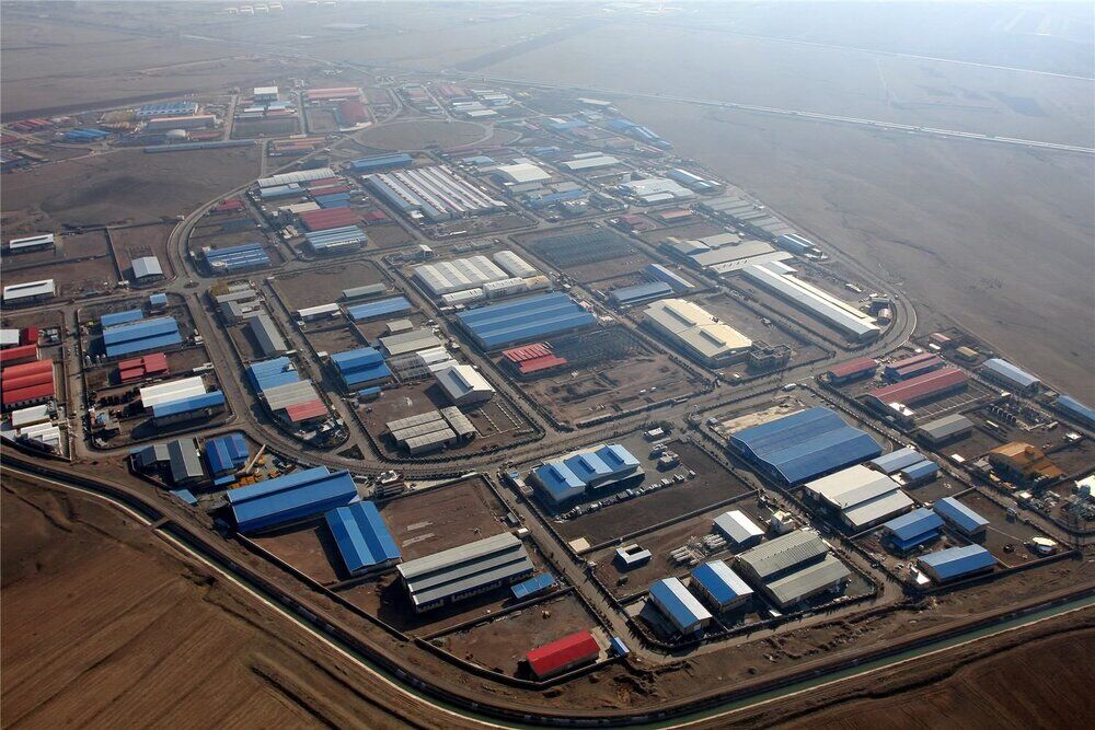 ۳۹ قرارداد راکد در شهرک‌های صنعتی خوزستان تعیین تکلیف شد
