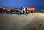 خسارت جزیی به گندم‌های نگهداری شده در مراکز روباز خوزستان در پی بارندگی وطوفان