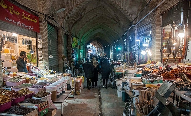 کنترل قیمت‌ها و تامین کالا ، طرحی مؤثر برای ثبات اقتصادی در کرمانشاه