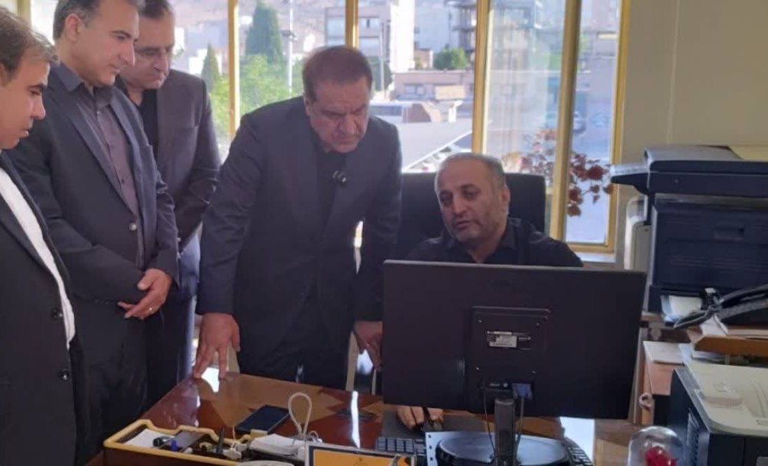 بازدید سرزده استاندار ایلام از اداره کل آموزش و پرورش استان ایلام