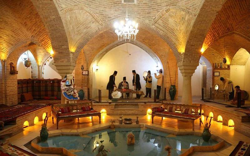 واگذاری بناهای تاریخی به بخش خصوصی یک ضرورت قانونی است