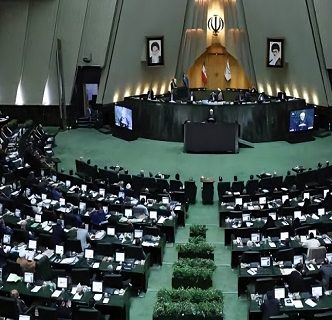نمایندگان مجلس؛ طوفان و تقابل یا تدبیر و تفاهم؟