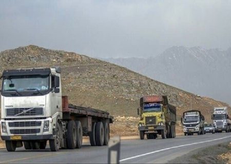 چشمه خاور: یک میلیون و ۴۰۰ هزار تن کالا در ایلام جابجا شد