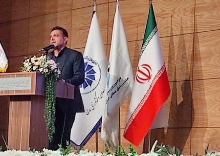 مجموعه‌های صنعتی و اقتصادی به مسئولیت اجتماعی خود در حمایت از ورزش عمل کنند