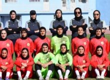 برد دو گله بانوان پالایش گاز ایلام در سنندج با یک بازیکن کمتر