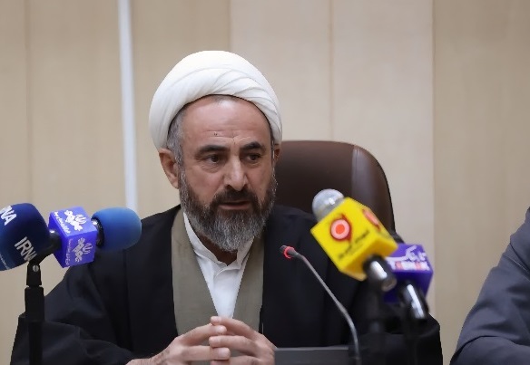 تحول استان ایلام از مسیر فرهنگ می‌گذرد، نه اقتصاد