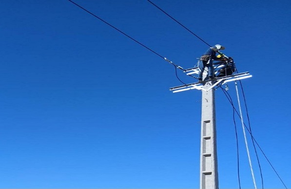 سرمایه‌گذاری ۱۳۰ میلیارد ریالی برای تقویت و پایداری شبکه برق چوار