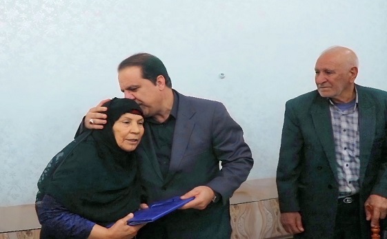 رضایتمندی مردم بهعنوان خواست اصلی شهدا باید نصبالعین همه مدیران باشد