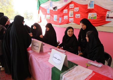 فیلم| آغاز انتخابات شورای دانش‌آموزی در ۹۰۰ مدرسه ایلام