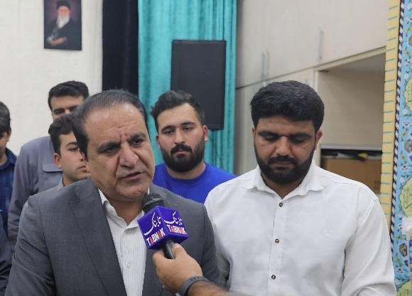 هیچ مسئولی حق ندارد نقد دانشجویان را مبنای برخورد شخصی قرار دهد