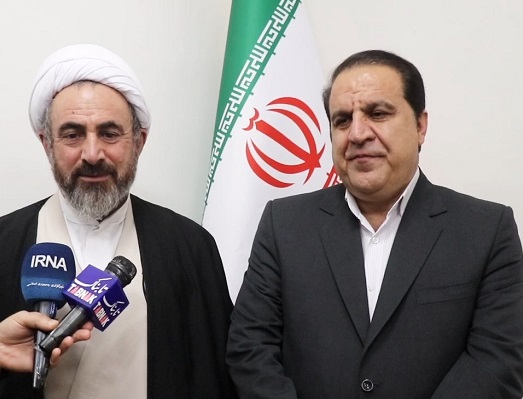 حل مشکلات استان ایلام با وحدت و همدلی/ تنگنا‌های معیشتی برای همه وجود دارد