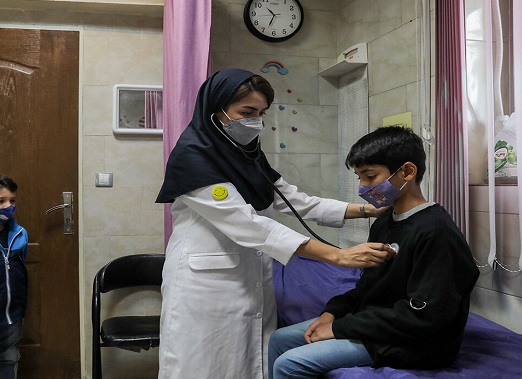 علومپزشکی ایلام: دانشآموزان دارای علائم آنفلوآنزا به مدرسه نروند