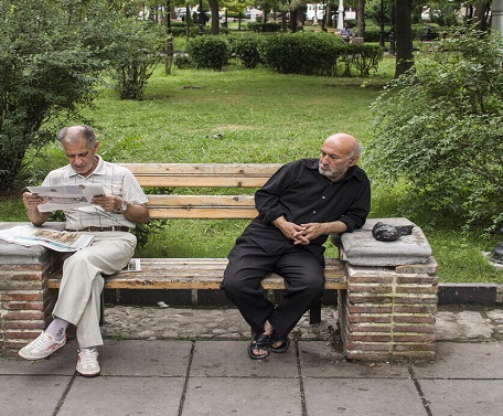 افزایش امید به زندگی در ایلام/ گنجینه اسناد هویتی ۲۰۰ نام‌آور گردآوری شد