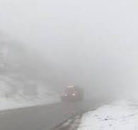 مه گرفتگی شدید در برخی از محورهای مواصلاتی استان ایلام