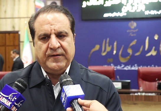 اصناف خط مقدم نبرد اقتصادی هستند/ تأمین کالاهای اساسی بدون مشکل انجام میشود