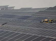 استاندار همدان: توسعه نیروگاه‌های خورشیدی و مدیریت مصرف، محور عبور از ناترازی انرژی است