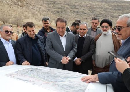 پروژه چهارخطه ایوان ـ اسلام‌آبادغرب در حال اجرا است