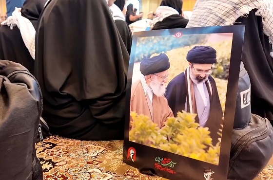 نجوای وداع در دیار مهر/ روایت ۲۳۰۰ عاشقی که با اشک و آه راهی تماشای آخرین دیدار شدند