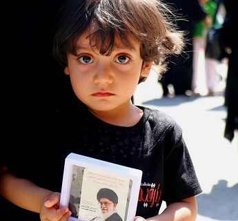 گزارش تصویری از حماسه ایلامی‌ها در بدرقه رهبر شهید/ وداعی که پایان نبود
