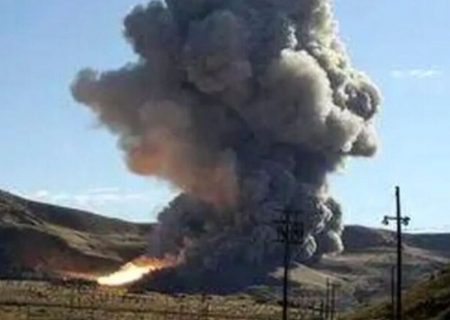 انهدام بمب‌های به‌جا مانده از جنگ ۴۰ روزه در مهران