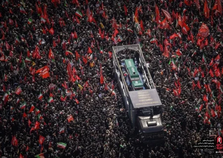 وقتی “خشم حماسی” بوم‌رنگ برگشتی شد!/ ترامپ و شگفتی از اندوه انبوه جمعیت در مراسم تشییع