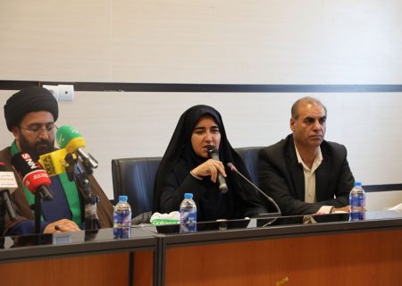 مردم آبدانان پای انقلاب ایستاده اند وعده های بی عمل دیگر پذیرفتنی نیست